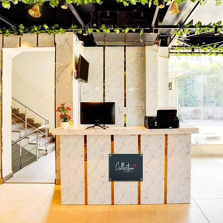 Collection O Apple Tree Hotel Noida Bagian luar foto
